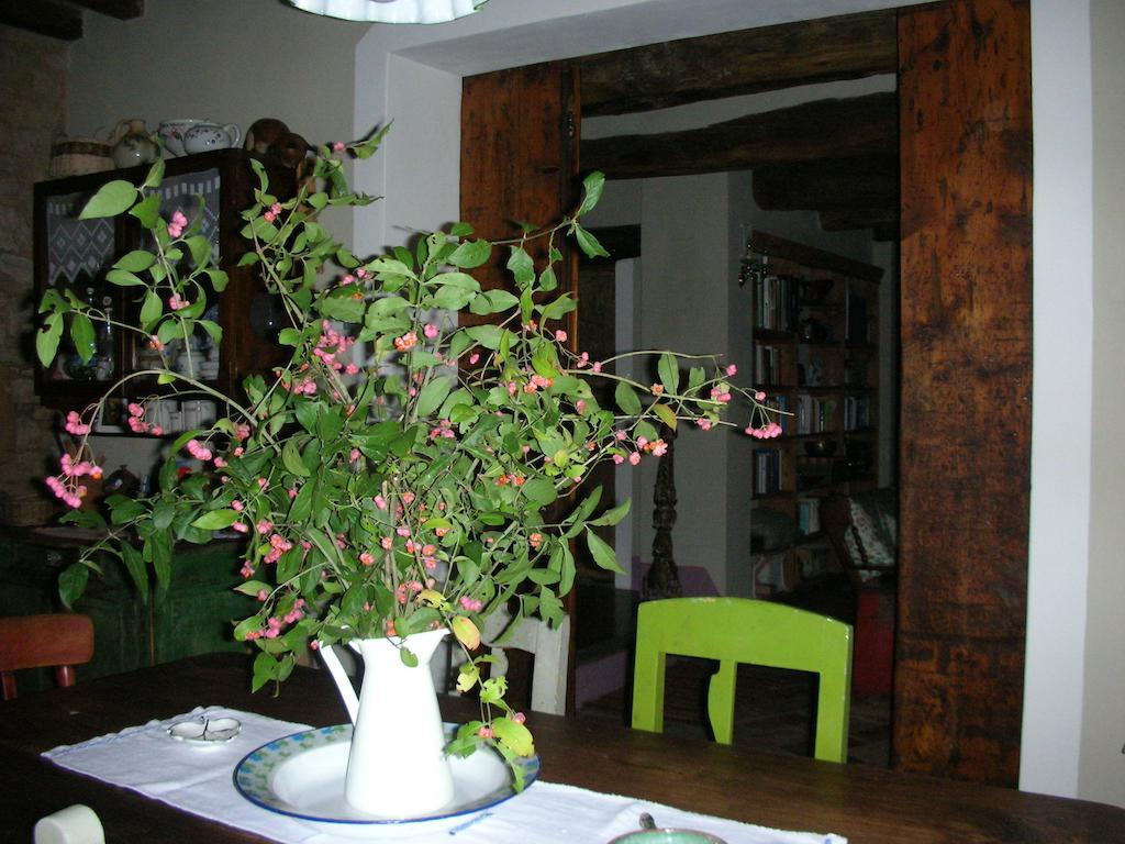 Poggio Dei Prugnoli Bed & Breakfast Tavoleto Eksteriør bilde